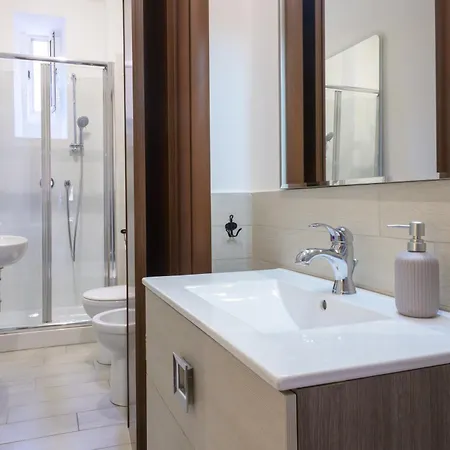 Trastevere Garibaldi 14