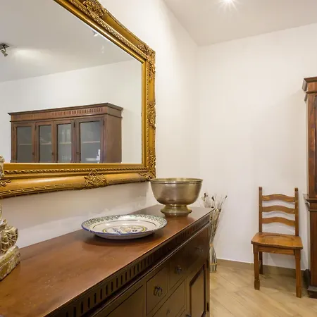 Trastevere Garibaldi 14 公寓